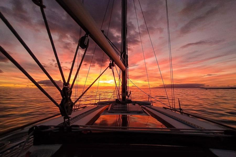 Navigați în Tenerife cu iaht Tenerife Navigați în Tenerife cu iaht Tenerife